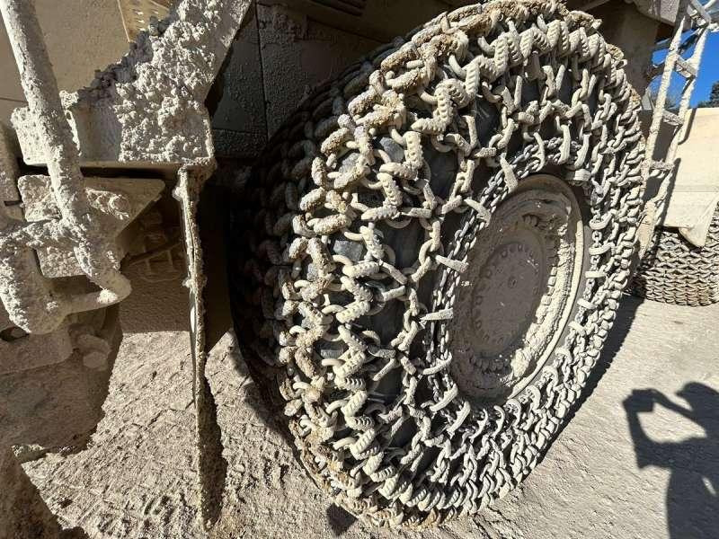اللودر بعجل Komatsu WA600-8E0: صورة 20