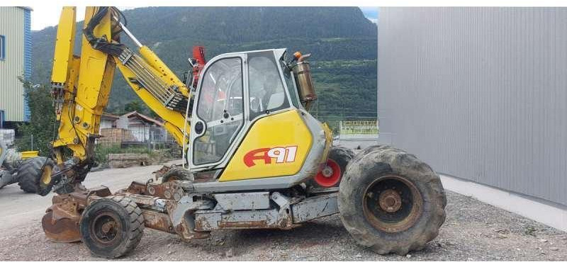 MENZI MUCK A91MOBIL - حفارة العنكبوت: صورة 1 MENZI MUCK A91MOBIL - حفارة العنكبوت: صورة 1