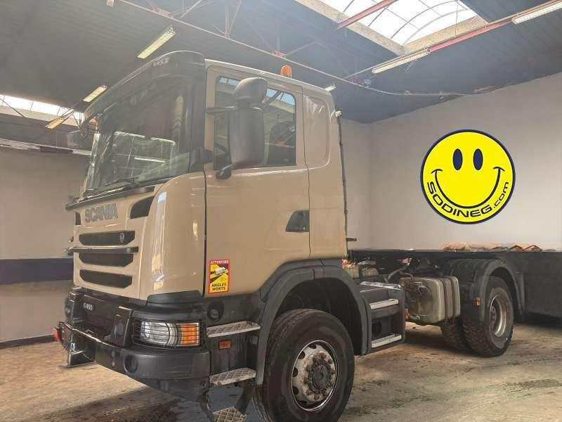 Scania G450 4X4 - رأس تريلا: صورة 1 Scania G450 4X4 - رأس تريلا: صورة 1