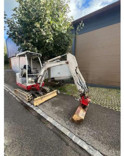 Takeuchi TB016 - حفار صغير: صورة 4 Takeuchi TB016 - حفار صغير: صورة 4