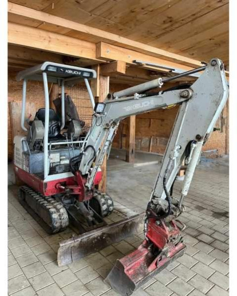 Takeuchi TB016 - حفار صغير: صورة 5 Takeuchi TB016 - حفار صغير: صورة 5