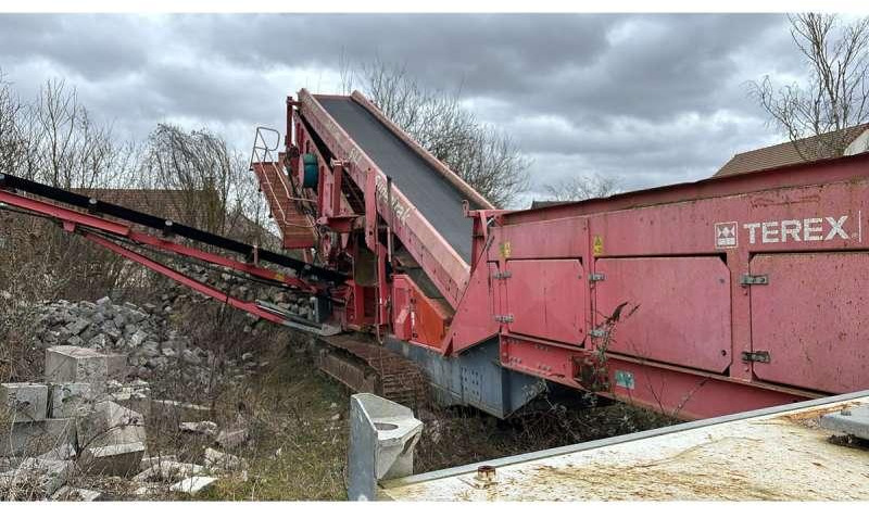 Terex FINLAY SUPERTRAK 694 - آلة فرز: صورة 2 Terex FINLAY SUPERTRAK 694 - آلة فرز: صورة 2