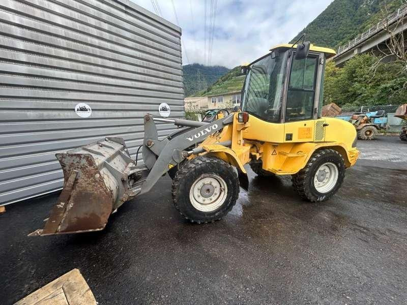 اللودر بعجل Volvo L30Z: صورة 9 اللودر بعجل Volvo L30Z: صورة 9