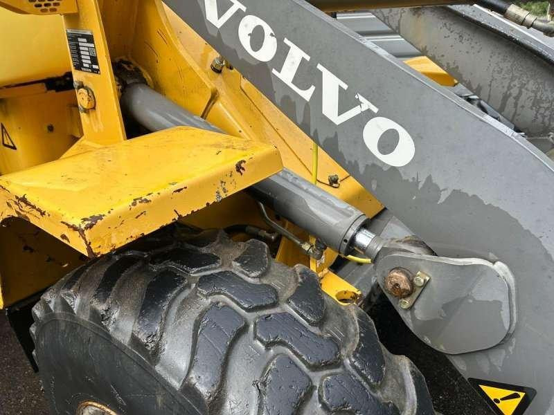 اللودر بعجل Volvo L30Z: صورة 31 اللودر بعجل Volvo L30Z: صورة 31