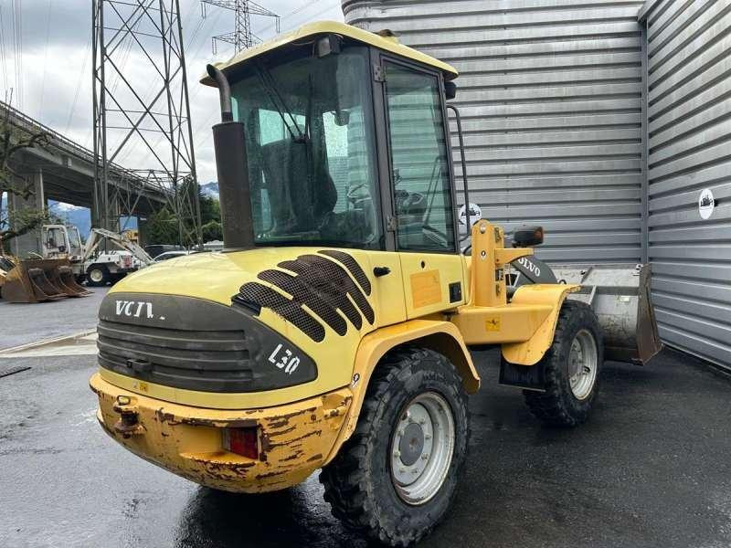 اللودر بعجل Volvo L30Z: صورة 18 اللودر بعجل Volvo L30Z: صورة 18