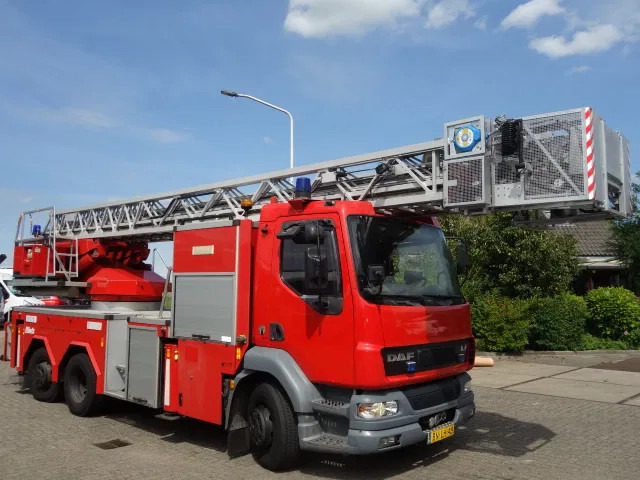 DAF LF 55.250 METZ 30 meter - شاحنة حريق: صورة 4 DAF LF 55.250 METZ 30 meter - شاحنة حريق: صورة 4