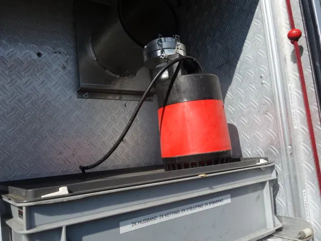 تأجير MAN 15 224-with winch 2500liter tank manual gearbox ,ziegler pomp MAN 15 224-with winch 2500liter tank manual gearbox ,ziegler pomp: صورة 13