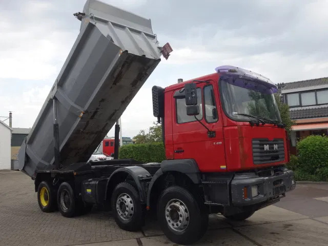 MAN FE 410 8x4 kipper,manual feulpomp,steel kipper - شاحنة قلاب: صورة 2 MAN FE 410 8x4 kipper,manual feulpomp,steel kipper - شاحنة قلاب: صورة 2