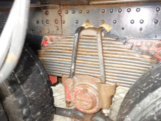 MAN FE 410 8x4 kipper,manual feulpomp,steel kipper - شاحنة قلاب: صورة 4 MAN FE 410 8x4 kipper,manual feulpomp,steel kipper - شاحنة قلاب: صورة 4