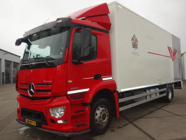 Mercedes-Benz Antos 2027 - شاحنة صندوقية: صورة 1 Mercedes-Benz Antos 2027 - شاحنة صندوقية: صورة 1