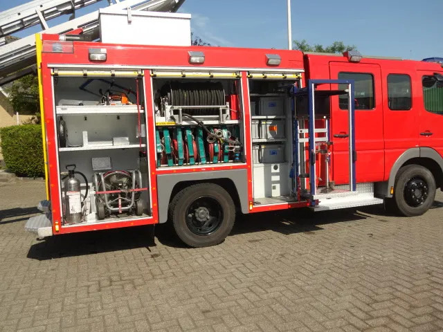 Mercedes-Benz Atego 1326 FIRE TRUCK - شاحنة حريق: صورة 2 Mercedes-Benz Atego 1326 FIRE TRUCK - شاحنة حريق: صورة 2
