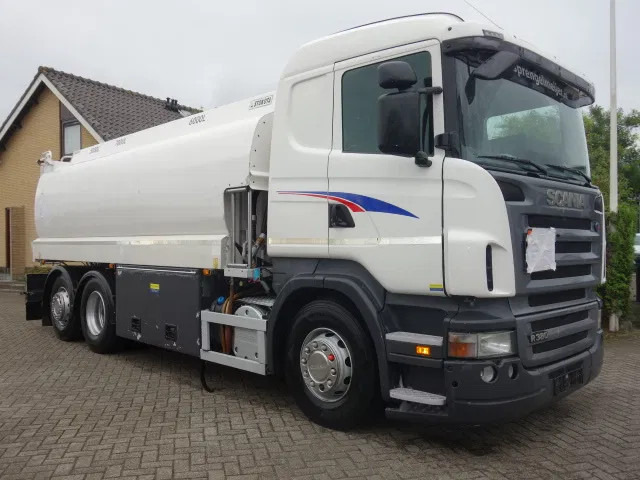 Scania R380 6X2 19200 LITER TANK,MANUAL GEARBOX - شاحنة صهريج: صورة 1 Scania R380 6X2 19200 LITER TANK,MANUAL GEARBOX - شاحنة صهريج: صورة 1