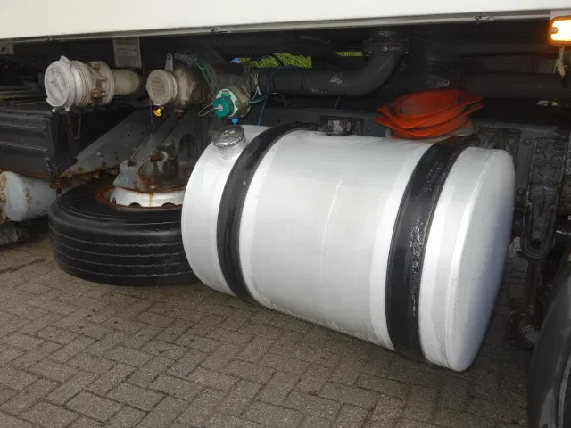 Volvo FM 360 18000 LITER,MANUALPOMP,MANUALCOUNTER - شاحنة صهريج: صورة 4 Volvo FM 360 18000 LITER,MANUALPOMP,MANUALCOUNTER - شاحنة صهريج: صورة 4