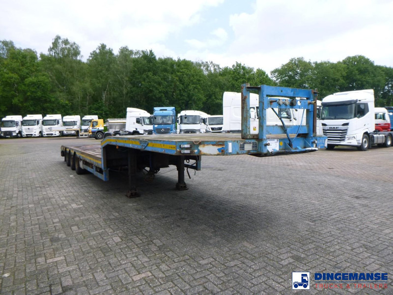 Broshuis 3-axle semi-lowbed trailer 45 t / extendable - نصف مقطورة بلودر منخفض: صورة 2 Broshuis 3-axle semi-lowbed trailer 45 t / extendable - نصف مقطورة بلودر منخفض: صورة 2