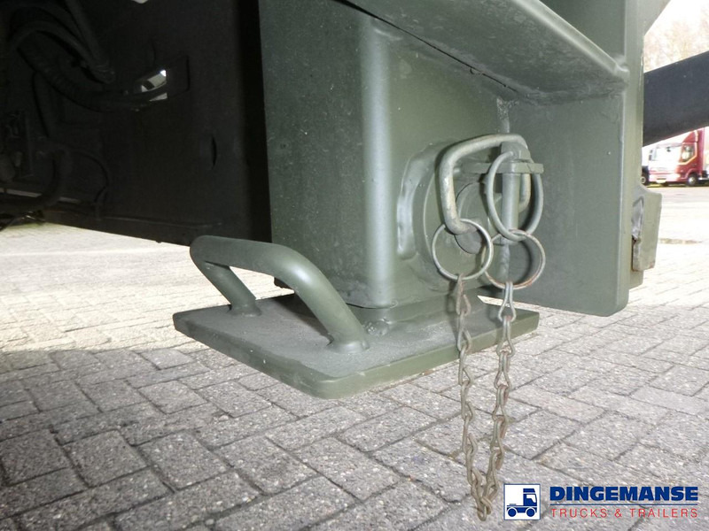 نصف مقطورة بلودر منخفض Broshuis 3-axle semi-lowbed trailer E-2130 / 73 t + ramps: صورة 20