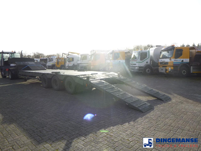 Broshuis 3-axle semi-lowbed trailer E-2130 / 73 t + ramps - نصف مقطورة بلودر منخفض: صورة 5 Broshuis 3-axle semi-lowbed trailer E-2130 / 73 t + ramps - نصف مقطورة بلودر منخفض: صورة 5