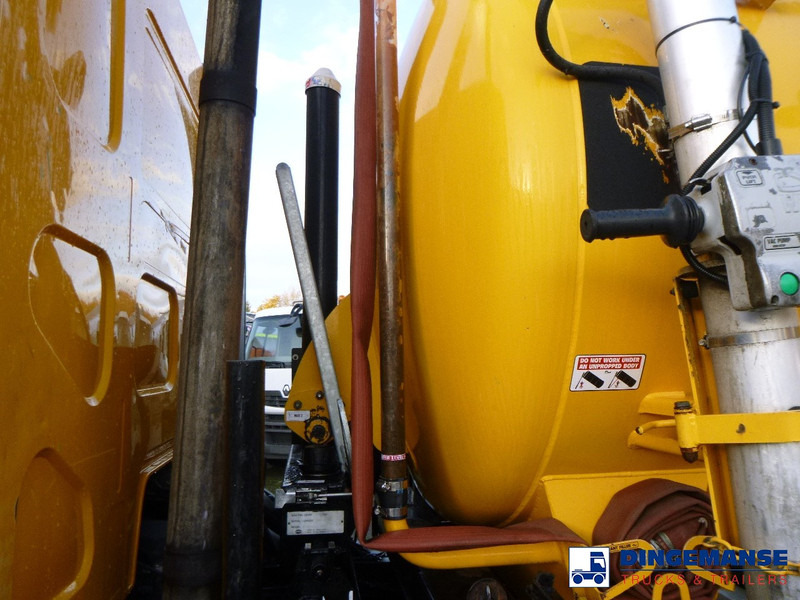 فراغ شاحنة DAF LF 55.220 4X2 RHD Whale vacuum tank 8.1 m3: صورة 7