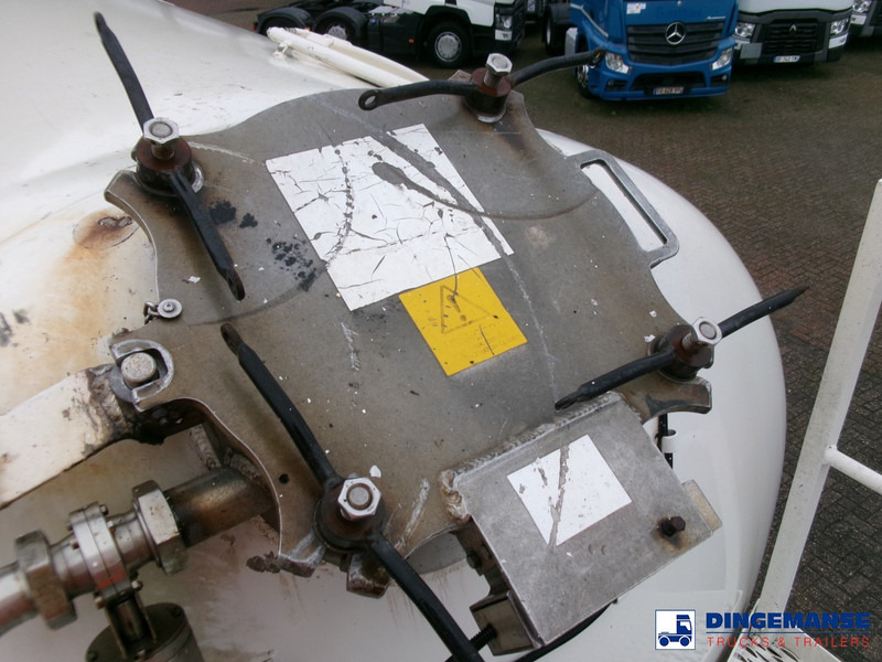Feldbinder Powder tank alu 41 m3 (tipping) - نصف مقطورة صهريج: صورة 5 Feldbinder Powder tank alu 41 m3 (tipping) - نصف مقطورة صهريج: صورة 5