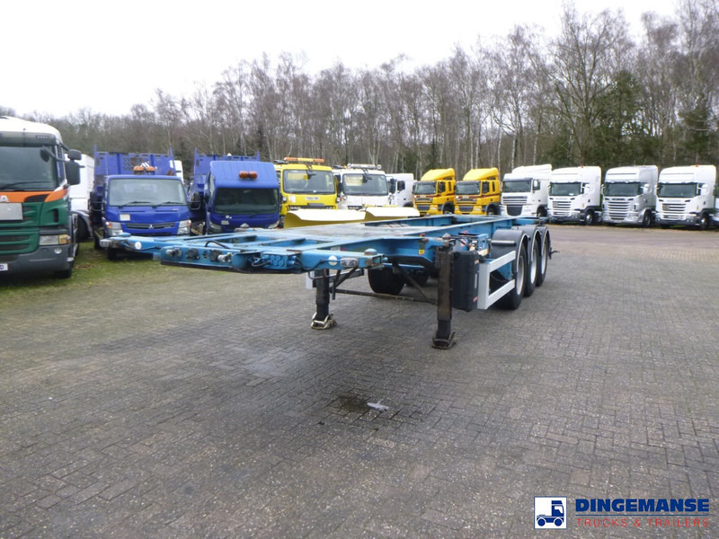 Fruehauf 3-axle container chassis 20, 30 ft - ناقلة حاويات/ شاحنة حاويات: صورة 1 Fruehauf 3-axle container chassis 20, 30 ft - ناقلة حاويات/ شاحنة حاويات: صورة 1