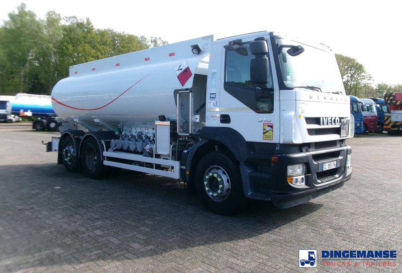 Iveco AD260S31Y 6X2 fuel tank 19 m3 / 5 comp / ADR 02-07-2024 - شاحنة صهريج: صورة 2 Iveco AD260S31Y 6X2 fuel tank 19 m3 / 5 comp / ADR 02-07-2024 - شاحنة صهريج: صورة 2