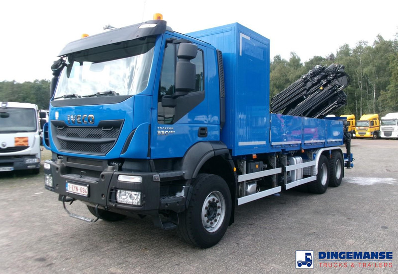 Iveco AD260T33 EEV 6X4 + Hiab 377 E5 Hipro Jib 70 X-4 - شاحنة كرين: صورة 1 Iveco AD260T33 EEV 6X4 + Hiab 377 E5 Hipro Jib 70 X-4 - شاحنة كرين: صورة 1