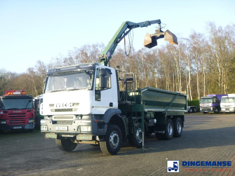Iveco AD340T36 8x4 RHD tipper + HMF 1244 Z1 - شاحنة كرين: صورة 5 Iveco AD340T36 8x4 RHD tipper + HMF 1244 Z1 - شاحنة كرين: صورة 5