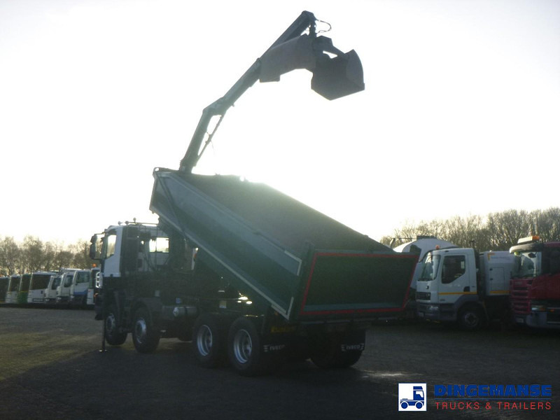 Iveco AD340T36 8x4 RHD tipper + HMF 1244 Z1 - شاحنة كرين: صورة 4 Iveco AD340T36 8x4 RHD tipper + HMF 1244 Z1 - شاحنة كرين: صورة 4