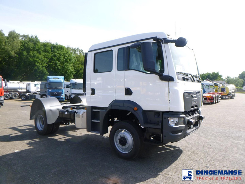 MAN TGM 13.320 4X4 BL chassis / new/unused - شاحنة بهيكل معدني للمقصورة: صورة 2 MAN TGM 13.320 4X4 BL chassis / new/unused - شاحنة بهيكل معدني للمقصورة: صورة 2