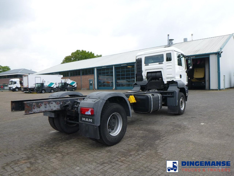 MAN TGS 19.360 4X2 BBS manual Euro 2 chassis + PTO - شاحنة بهيكل معدني للمقصورة: صورة 3 MAN TGS 19.360 4X2 BBS manual Euro 2 chassis + PTO - شاحنة بهيكل معدني للمقصورة: صورة 3