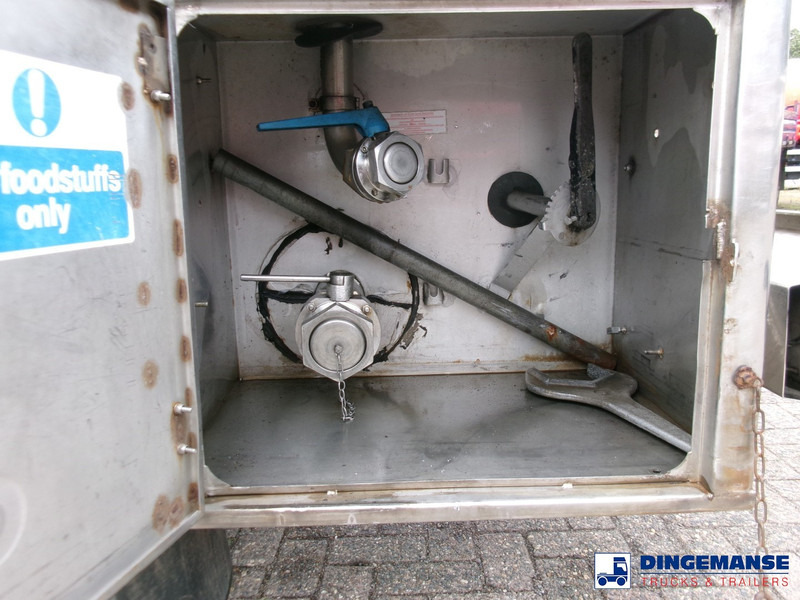 Magyar Food tank inox 30 m3 / 1 comp - نصف مقطورة صهريج: صورة 5 Magyar Food tank inox 30 m3 / 1 comp - نصف مقطورة صهريج: صورة 5