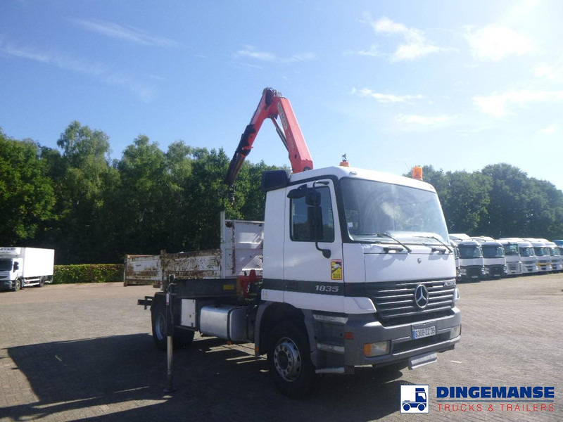Mercedes-Benz Actros 1835 4x2 tipper + Palfinger PK12000 - شاحنة كرين: صورة 3 Mercedes-Benz Actros 1835 4x2 tipper + Palfinger PK12000 - شاحنة كرين: صورة 3