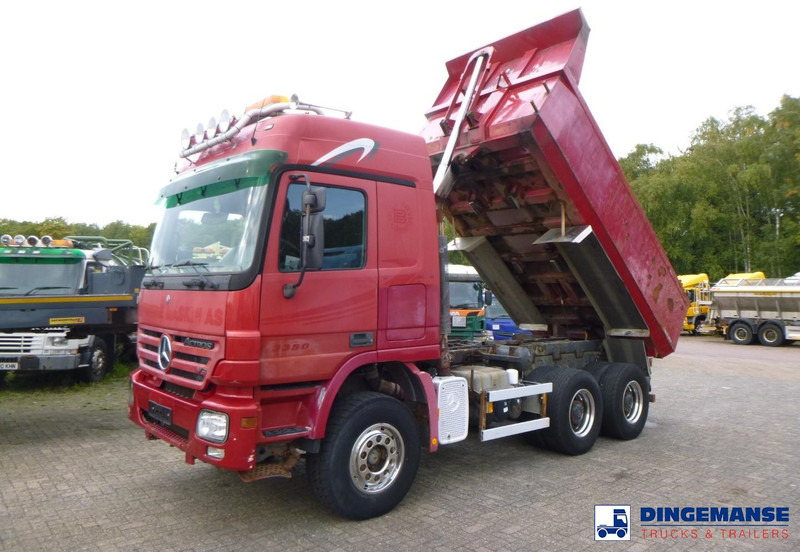 Mercedes-Benz Actros 3350 6x4 tipper - شاحنة قلاب: صورة 1 Mercedes-Benz Actros 3350 6x4 tipper - شاحنة قلاب: صورة 1