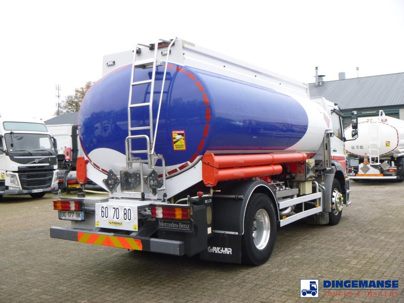 Mercedes-Benz Axor 1824 4x2 fuel tank 14.2 m3 / 4 comp - شاحنة صهريج: صورة 3 Mercedes-Benz Axor 1824 4x2 fuel tank 14.2 m3 / 4 comp - شاحنة صهريج: صورة 3