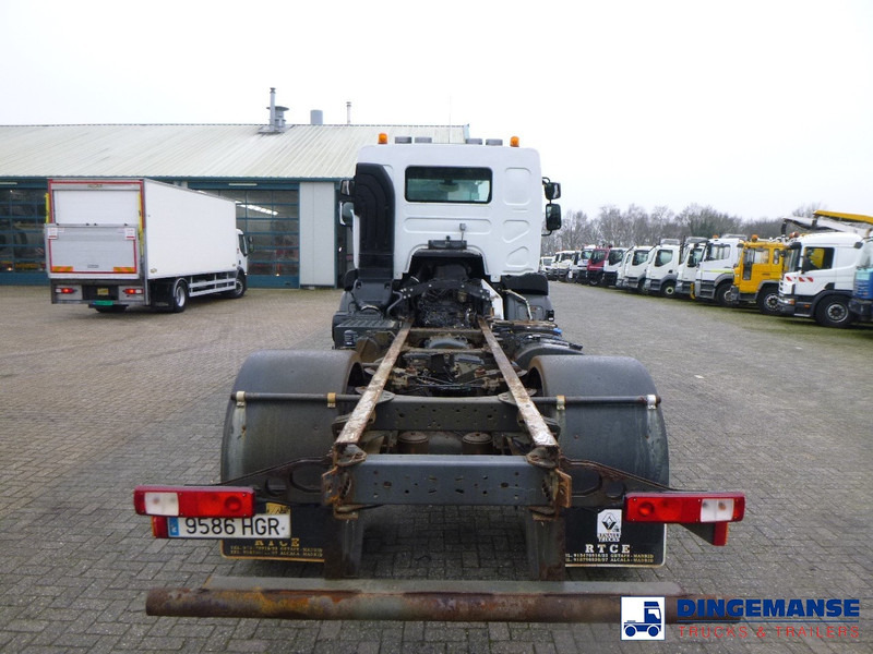 Renault Kerax 380 DXI 4x4 Euro 5 chassis + PTO - شاحنة بهيكل معدني للمقصورة: صورة 5 Renault Kerax 380 DXI 4x4 Euro 5 chassis + PTO - شاحنة بهيكل معدني للمقصورة: صورة 5