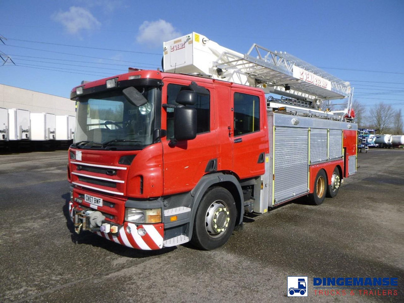 Scania P310 6x2 RHD fire truck + pump, ladder & manlift - شاحنة حريق: صورة 1 Scania P310 6x2 RHD fire truck + pump, ladder & manlift - شاحنة حريق: صورة 1