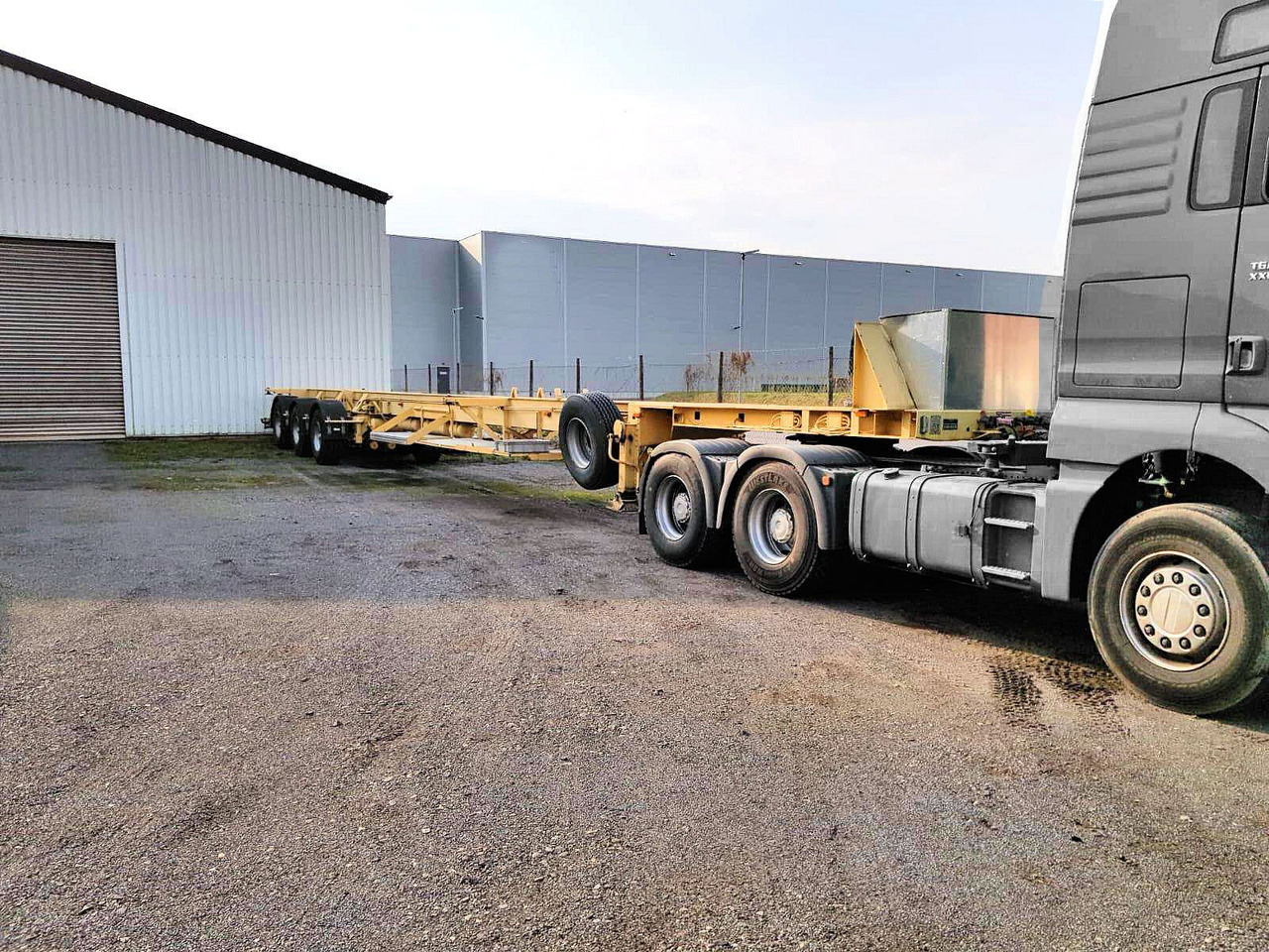 Goldhofer 3-Achs SPZ-DL3-38/80 Spezial 20,5meter + 3xLenk - نصف مقطورة بلودر منخفض: صورة 1 Goldhofer 3-Achs SPZ-DL3-38/80 Spezial 20,5meter + 3xLenk - نصف مقطورة بلودر منخفض: صورة 1