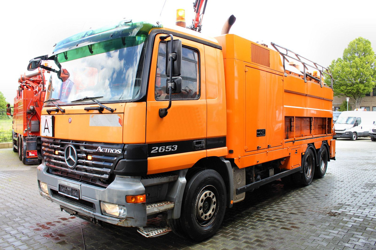 Mercedes-Benz Actros 2653 6x4 V8 Müller 16m³ Saug u.Spül-Kombi - فراغ شاحنة: صورة 2 Mercedes-Benz Actros 2653 6x4 V8 Müller 16m³ Saug u.Spül-Kombi - فراغ شاحنة: صورة 2