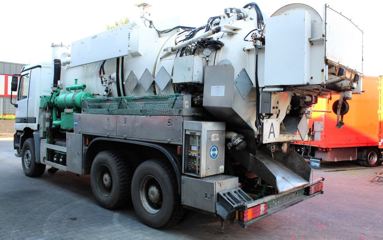 Mercedes-Benz Actros 3335 6x4 Kroll 13m³ HD-Kombi ADR/GGVS V2A - فراغ شاحنة: صورة 5 Mercedes-Benz Actros 3335 6x4 Kroll 13m³ HD-Kombi ADR/GGVS V2A - فراغ شاحنة: صورة 5