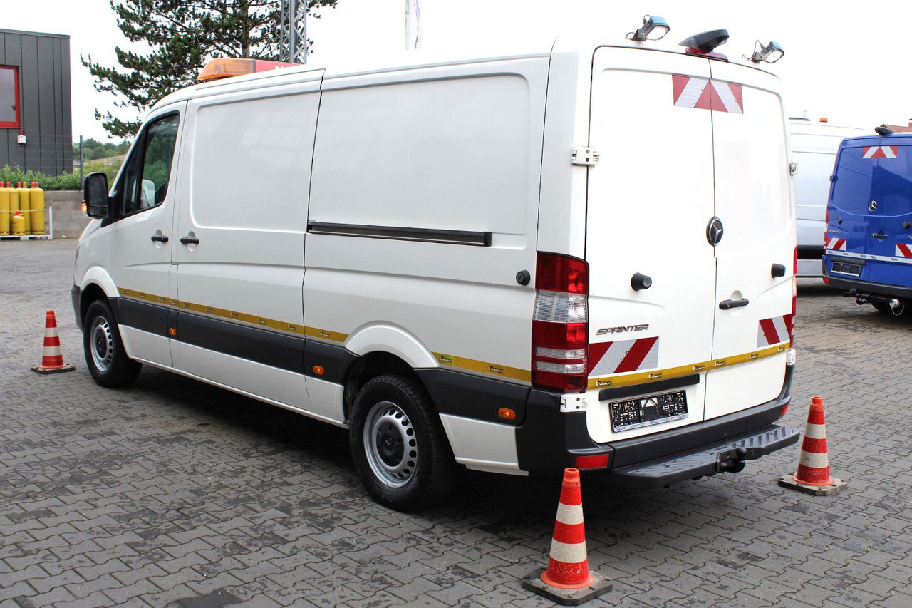 Mercedes-Benz Sprinter 316 CDI + Leistikow 1m³ HD-Spüler 3,5t - فراغ شاحنة: صورة 3 Mercedes-Benz Sprinter 316 CDI + Leistikow 1m³ HD-Spüler 3,5t - فراغ شاحنة: صورة 3