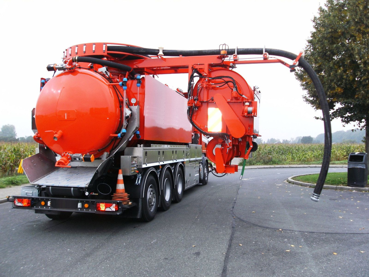 Scania R450 8x4 Kroll 19m³ W-Rückgewinner Kombi-HD +ADR - فراغ شاحنة: صورة 3 Scania R450 8x4 Kroll 19m³ W-Rückgewinner Kombi-HD +ADR - فراغ شاحنة: صورة 3