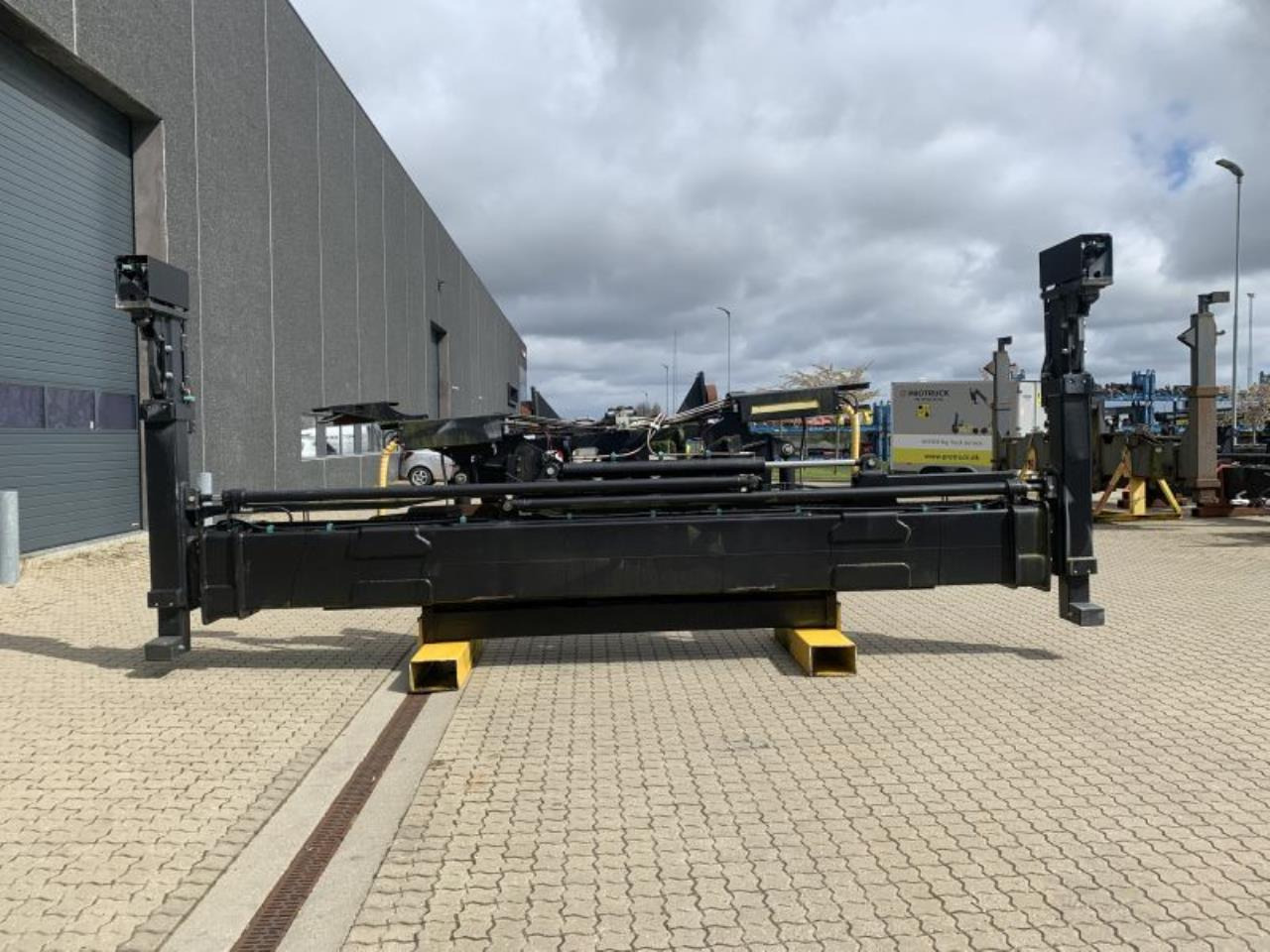 ELME 20"- 40" - ملحق - معدات المناولة: صورة 1 ELME 20"- 40" - ملحق - معدات المناولة: صورة 1