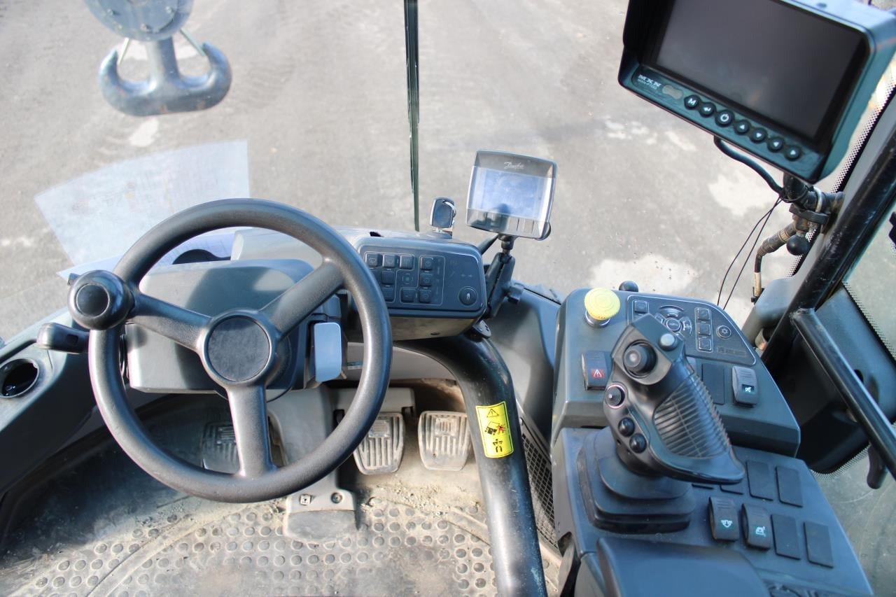 Kalmar DRG1300-92 SUPER GLO - آلة حمل الحاويات في الأماكن الصغيرة: صورة 4 Kalmar DRG1300-92 SUPER GLO - آلة حمل الحاويات في الأماكن الصغيرة: صورة 4