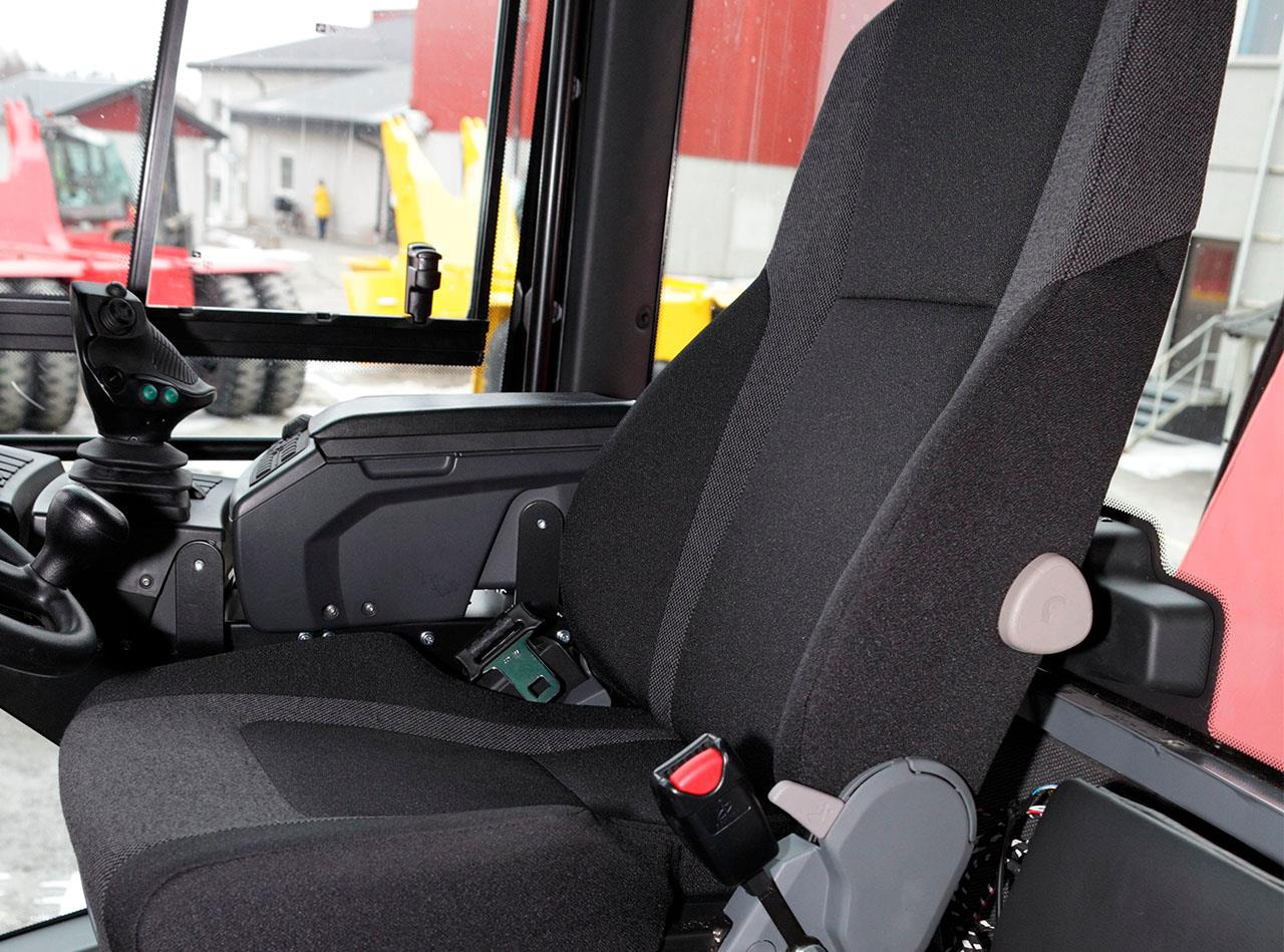 Kalmar DRG450-65S5XE - آلة حمل الحاويات في الأماكن الصغيرة: صورة 3 Kalmar DRG450-65S5XE - آلة حمل الحاويات في الأماكن الصغيرة: صورة 3