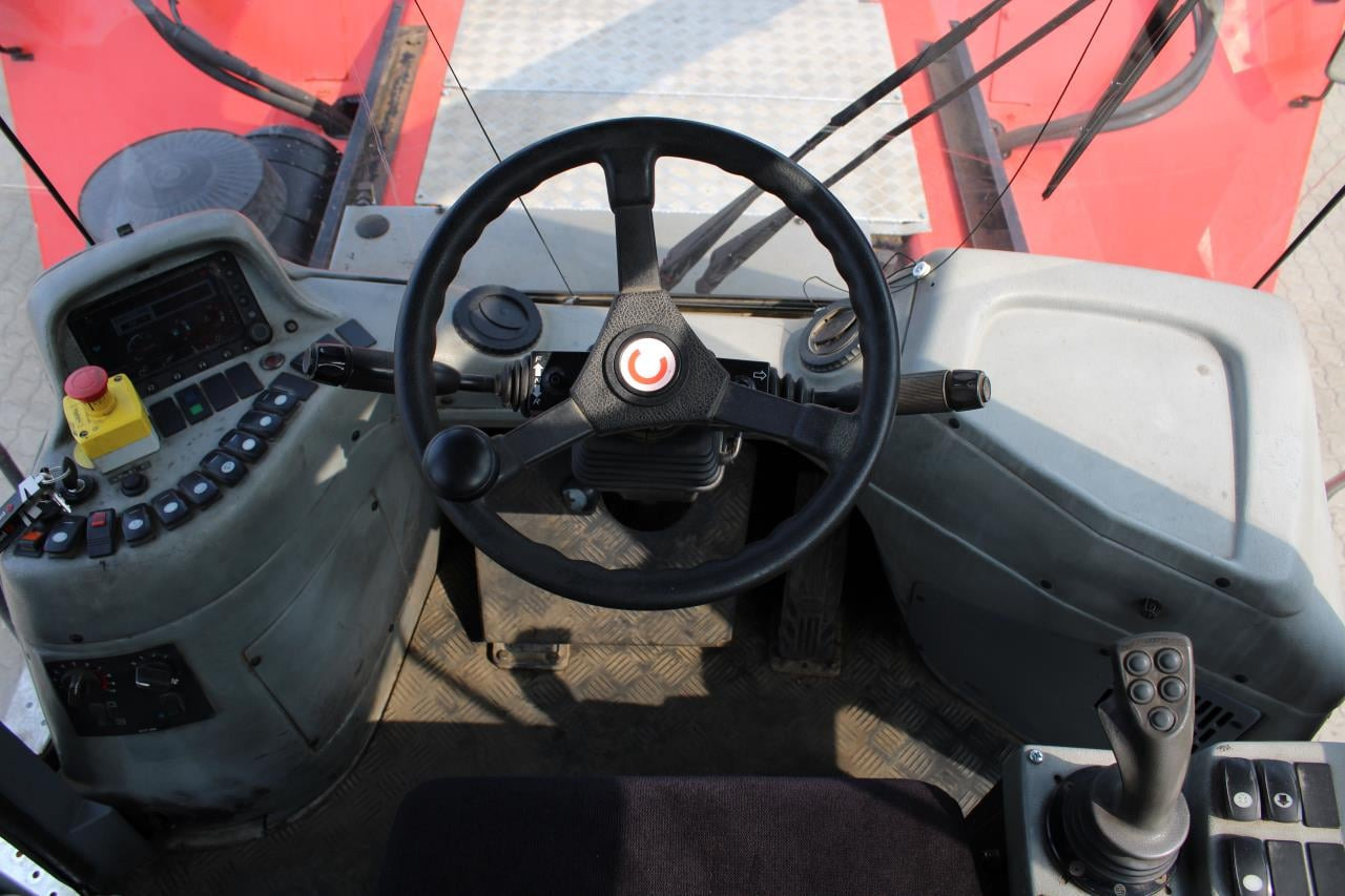 SMV 108 TB6 - آلة حمل الحاويات في الأماكن الصغيرة: صورة 4 SMV 108 TB6 - آلة حمل الحاويات في الأماكن الصغيرة: صورة 4