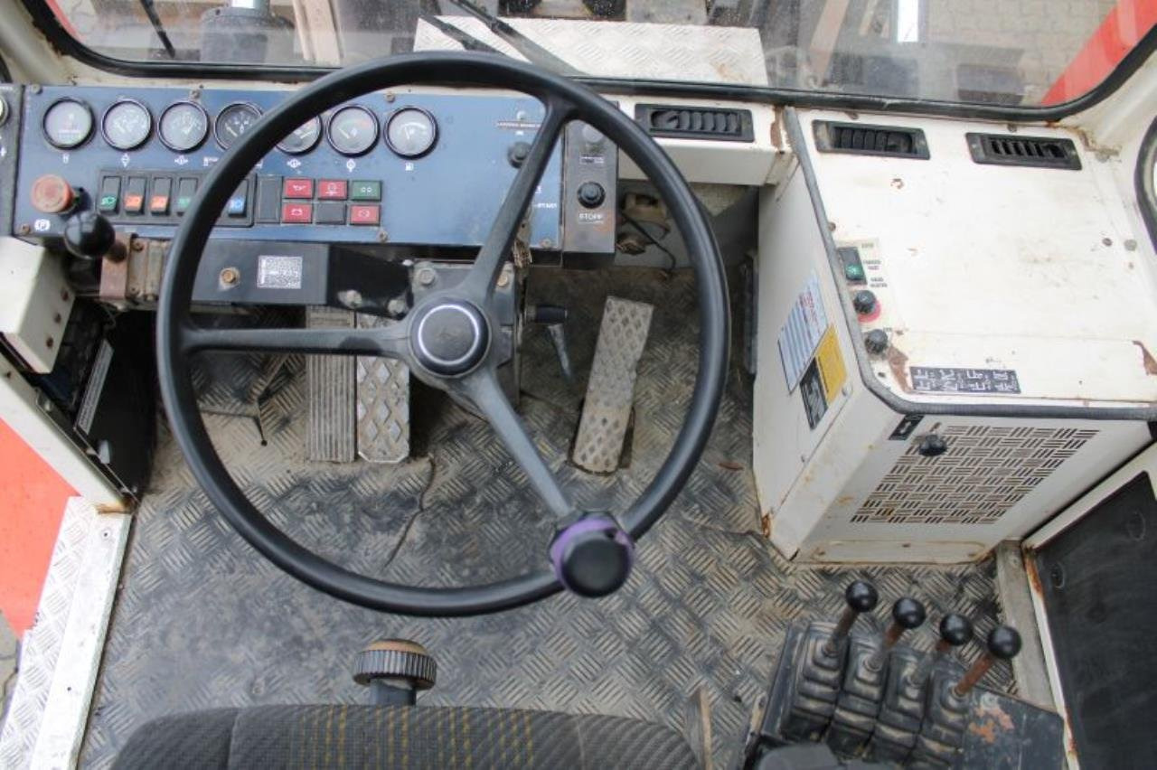 SveTruck 1260-30 - رافعة شوكية ديزل: صورة 4 SveTruck 1260-30 - رافعة شوكية ديزل: صورة 4