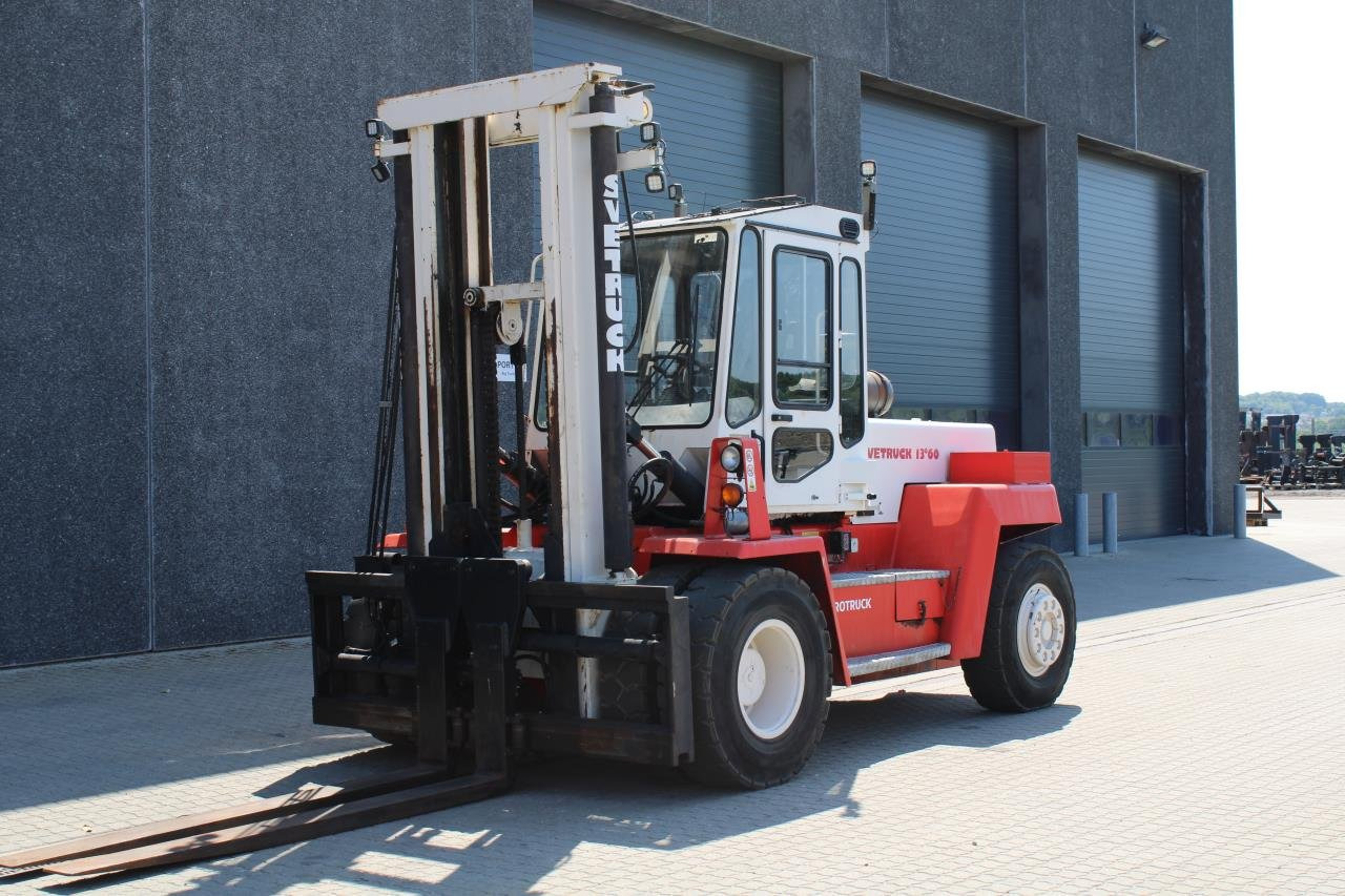 SveTruck 13660-32 - رافعة شوكية ديزل: صورة 2 SveTruck 13660-32 - رافعة شوكية ديزل: صورة 2