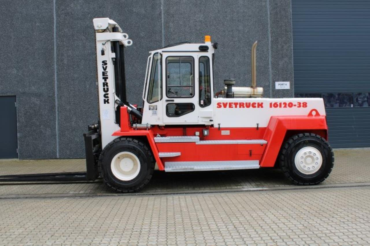 SveTruck 16120-38 - رافعة شوكية ديزل: صورة 1 SveTruck 16120-38 - رافعة شوكية ديزل: صورة 1