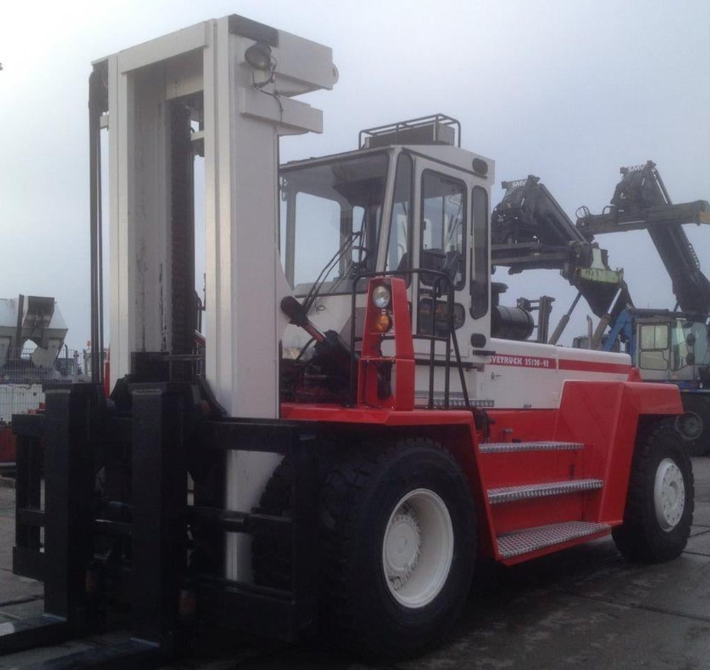 SveTruck 25120-42 - رافعة شوكية ديزل: صورة 2 SveTruck 25120-42 - رافعة شوكية ديزل: صورة 2