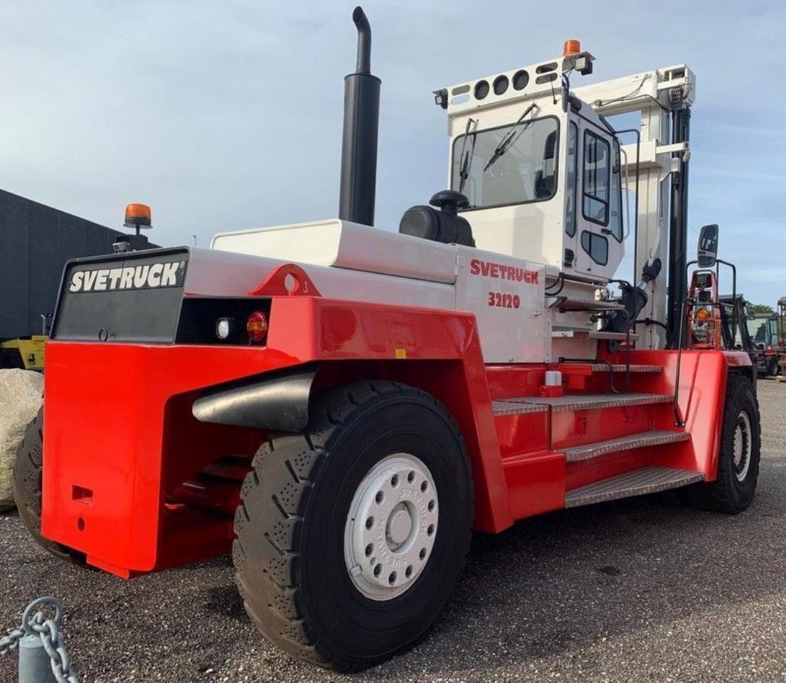 SveTruck 32120-50 - رافعة شوكية ديزل: صورة 3 SveTruck 32120-50 - رافعة شوكية ديزل: صورة 3