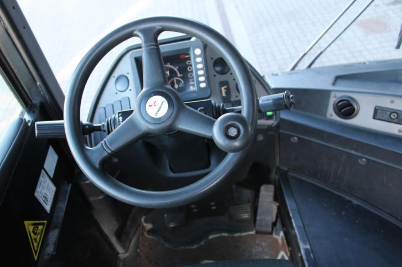 Terberg RT223 - شاحنة نقل نصف مقطورة بالميناء: صورة 4 Terberg RT223 - شاحنة نقل نصف مقطورة بالميناء: صورة 4